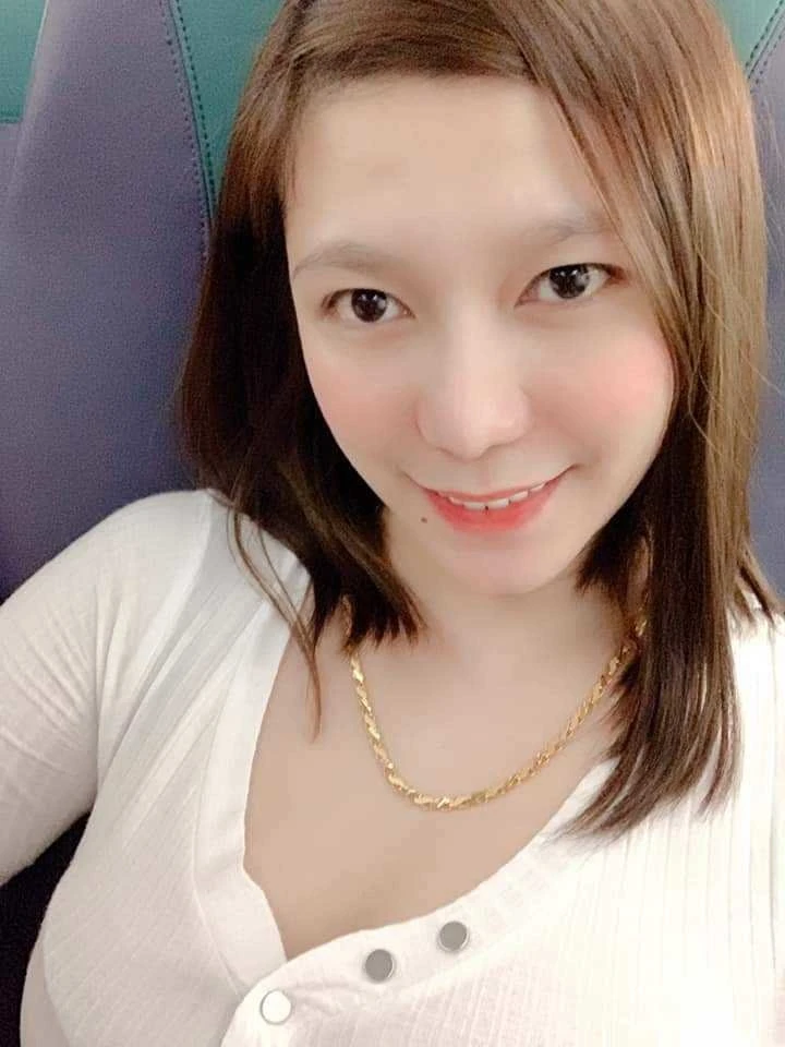 Genuine Aki – Japanese escort in Mumbai — 3 / 4