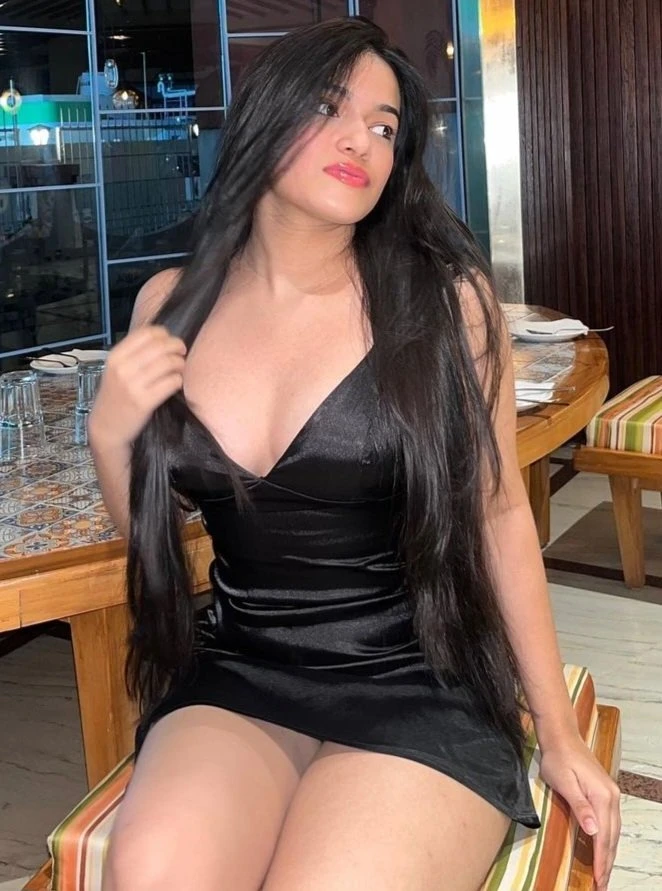 Taniya [( Cam Show & Real Meet )] – Indian escort in Mumbai — 1 / 5