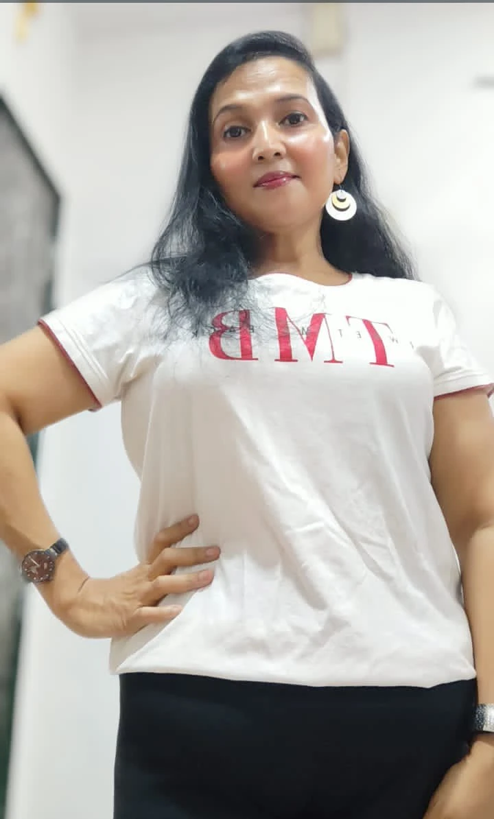 Tina – escort in Mumbai — 2 / 6