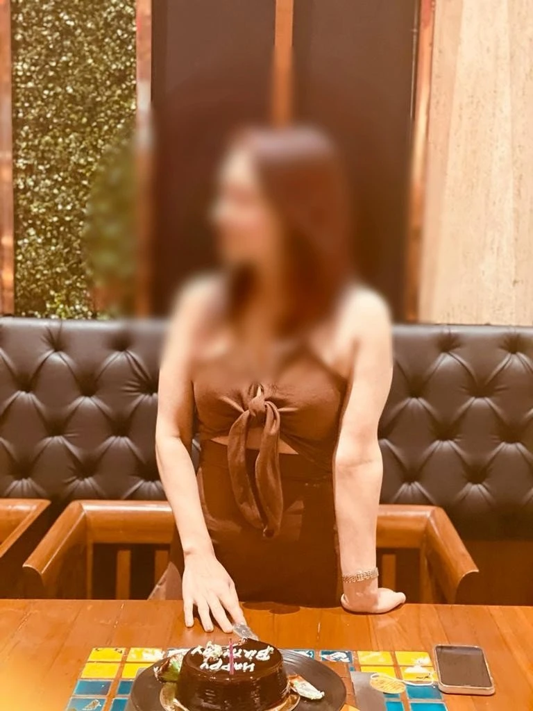 Ragini Sharma – Indian escort in New Delhi, Escort, New Delhi