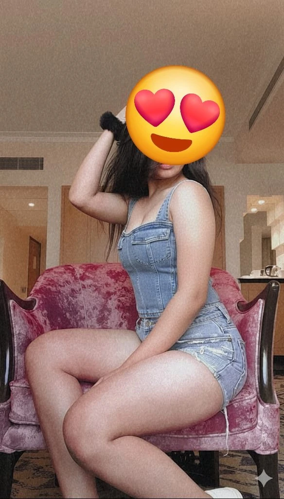 Reena Independent 22 Yrs Model – Indian escort in Mumbai — 3 / 13
