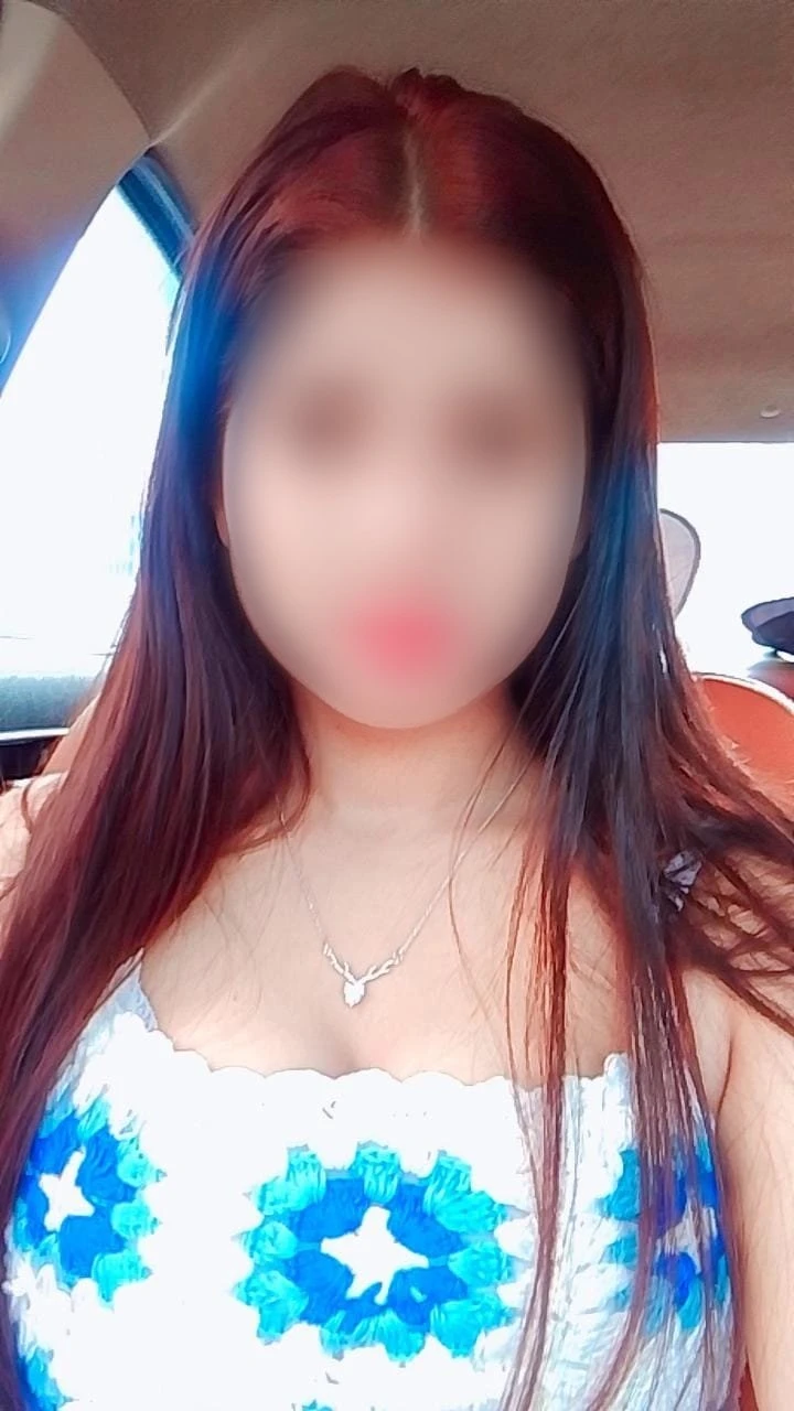 Real meet and webcam – Indian escort in Indore — 2 / 4