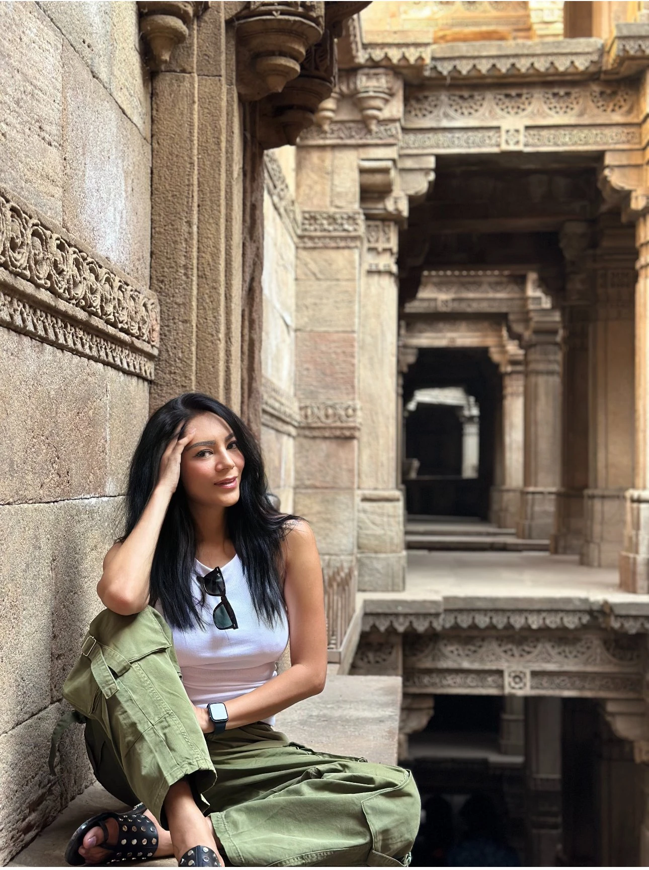 Deep French kisser Audrey. 2 days left – Brazilian escort in Hyderabad — 3 / 31
