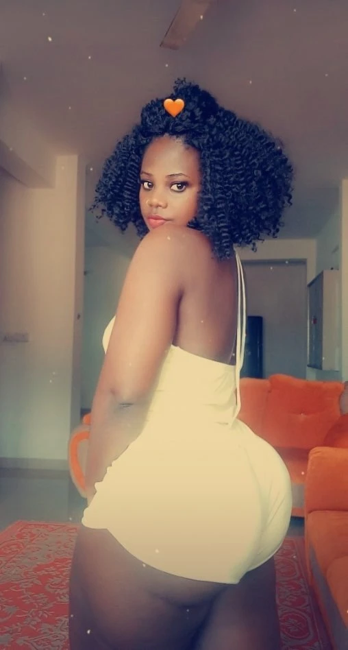 Linda Sarah – Kenyan escort in New Delhi — 6 / 14