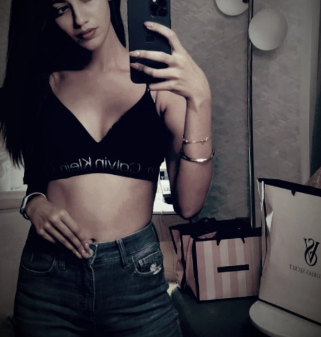 Mansi Singh (Cam Show and Real Meet) – Indian escort in Pune — 3 / 5