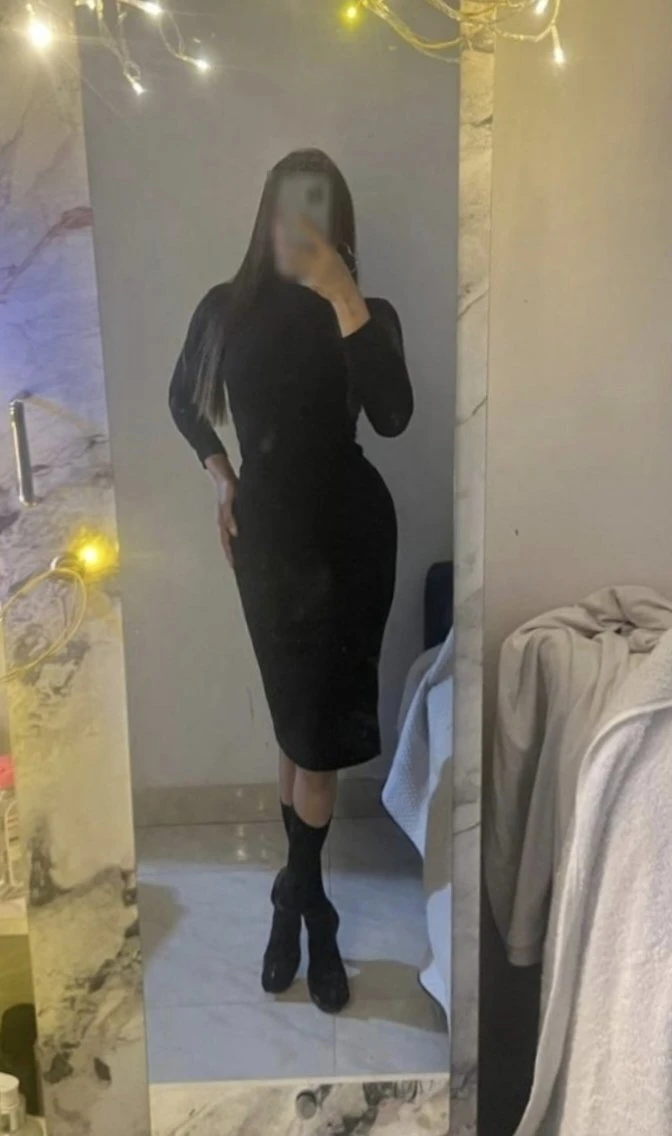 MIA🥂 – dominatrix in Mumbai, Escort, Mumbai