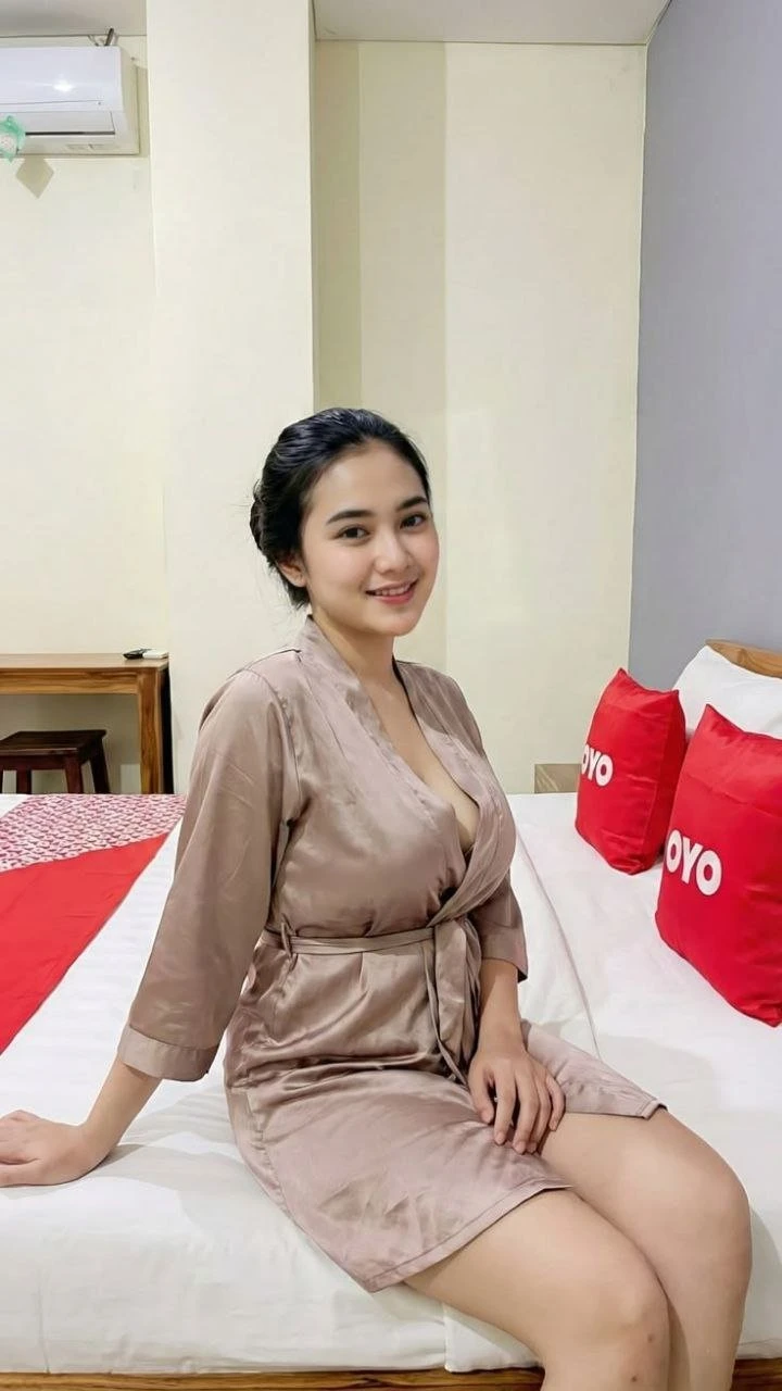 Lilly – Vietnamese escort in Ho Chi Minh City — 2 / 5