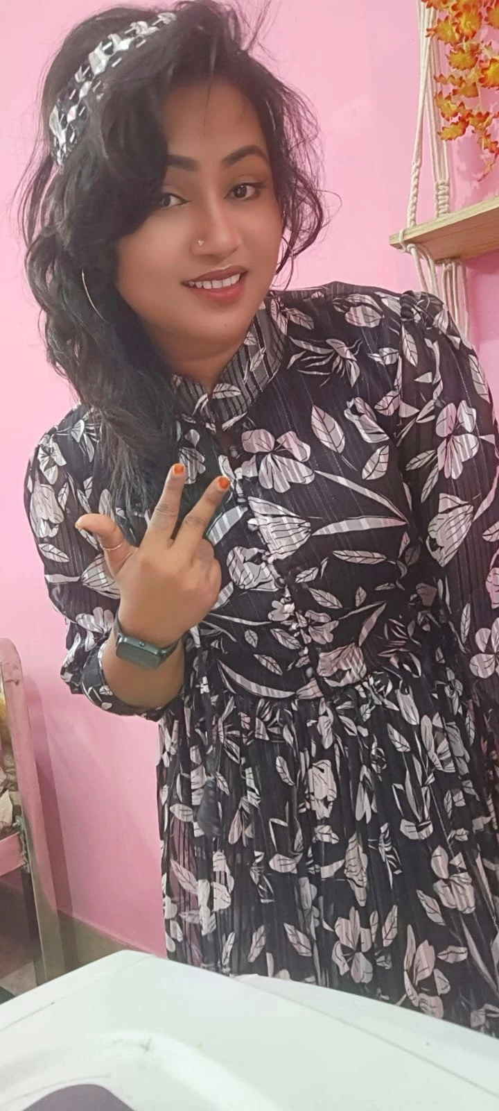 HIGH PROFILE SERVICE CASH ON DELIVERY – Indian escort in Kolkata — 4 / 5
