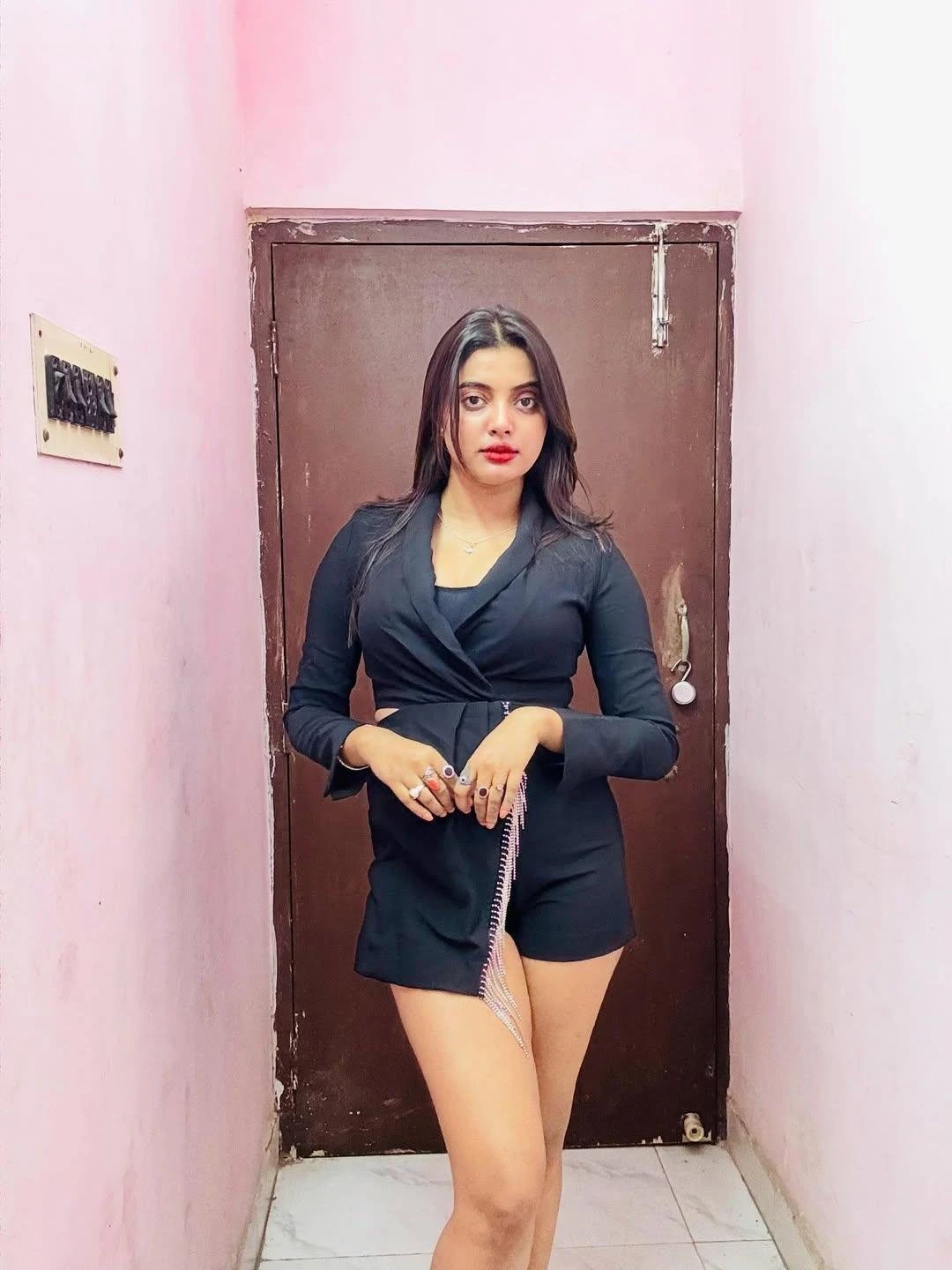 Escort Service Available – escort in Junagadh — 2 / 4