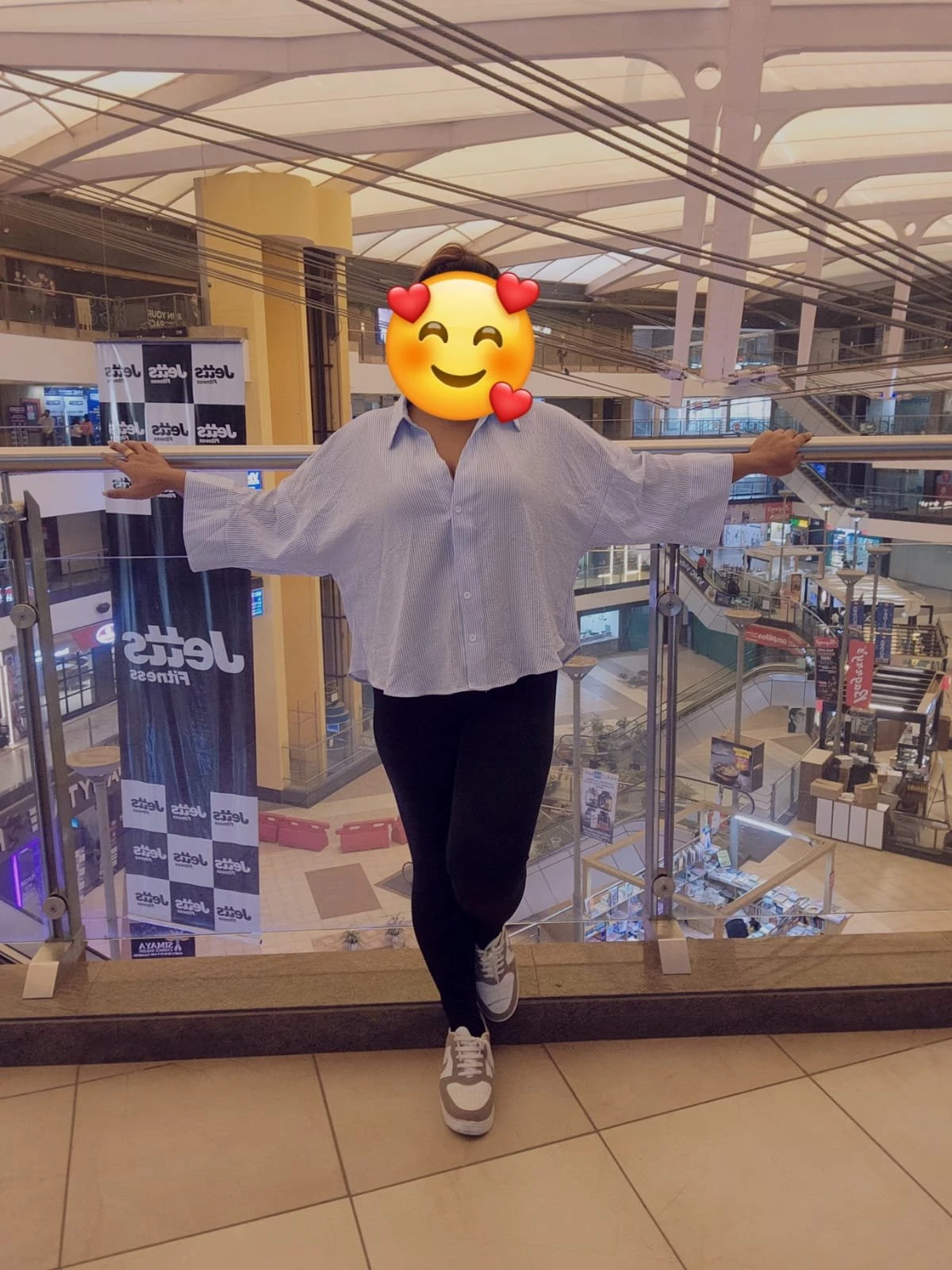 UNIQUE EROTIC EXPERIENCE IN 5 STAR HOTEL – Indian escort in New Delhi — 5 / 6