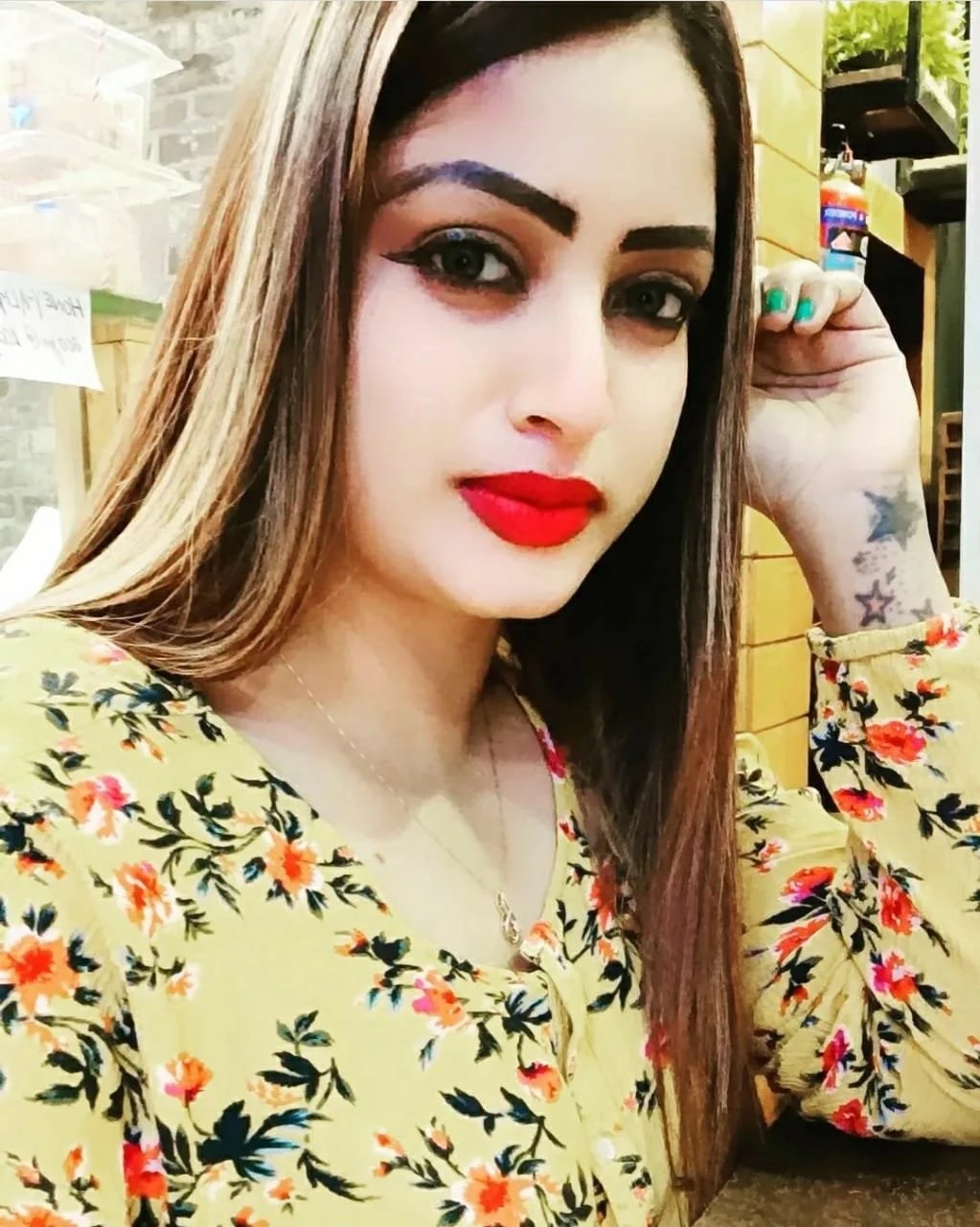 Sakshi Verma Independent Girl in Delhi – Indian escort in New Delhi — 2 / 5
