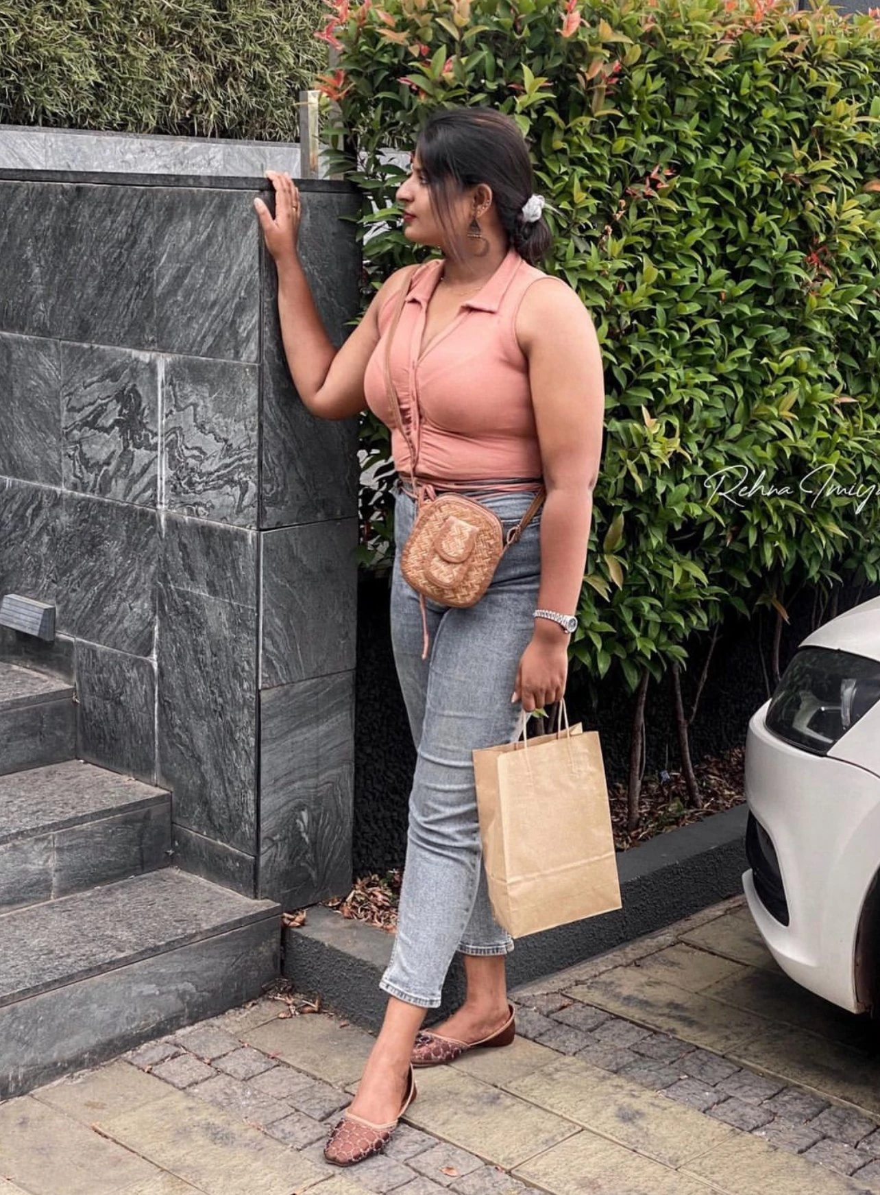 Ankita – Indian escort in Bangalore — 2 / 4