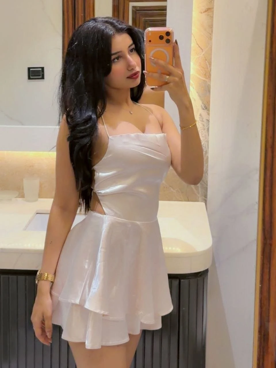 Pooja – Indian escort in Vadodara — 5 / 6