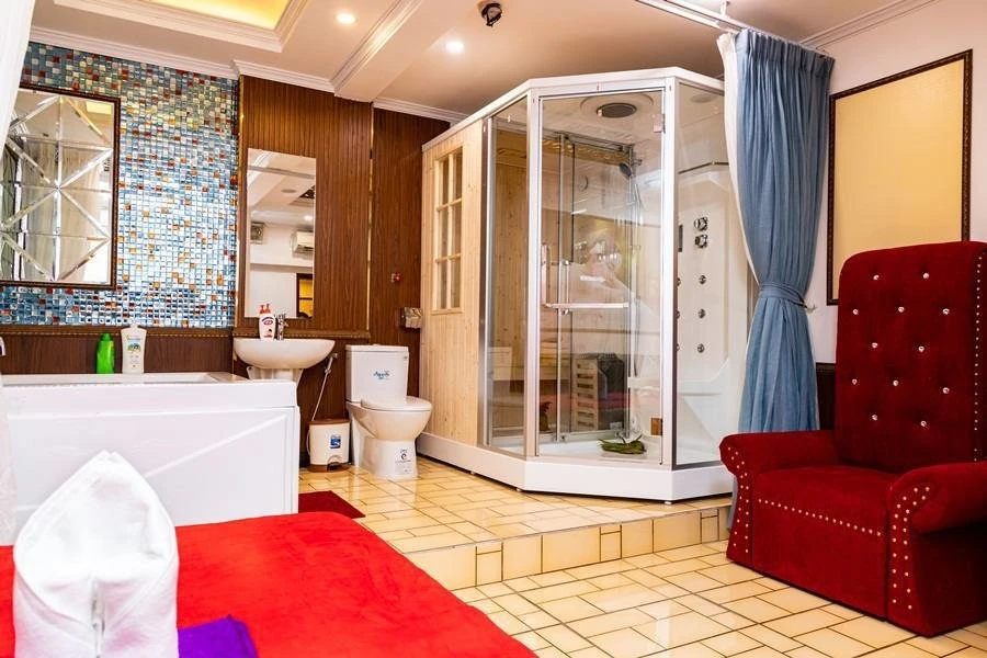 Massge F You – Vietnamese masseuse in Ho Chi Minh City — 9 / 10