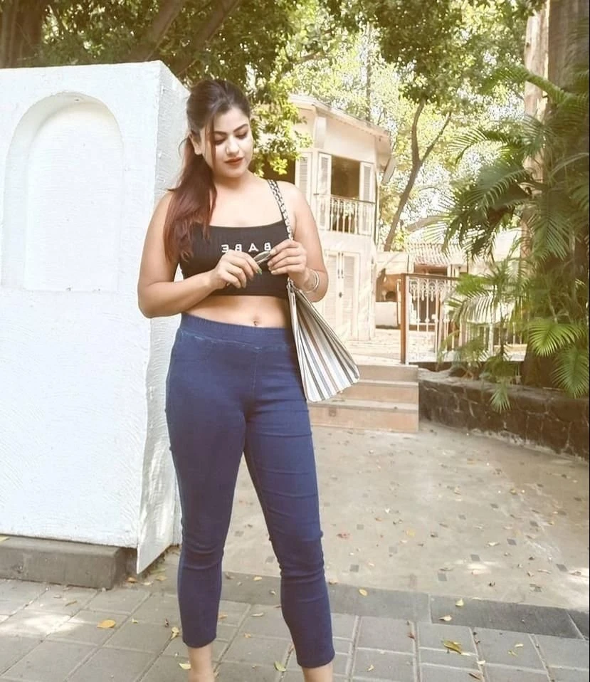 Shayna – Indian escort in New Delhi — 4 / 8