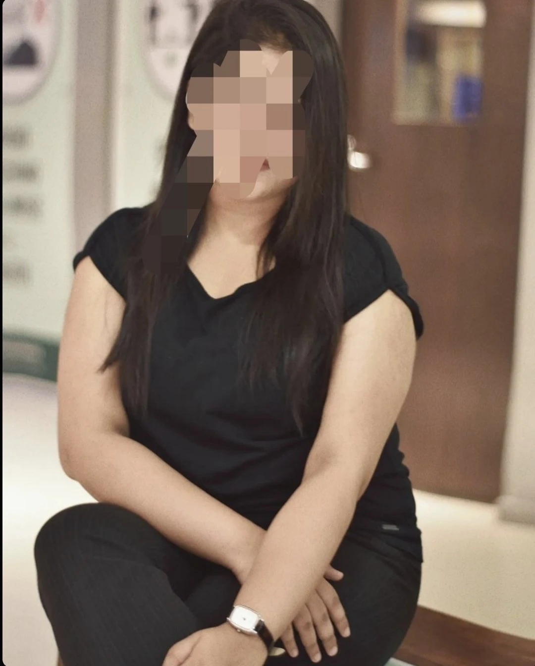 Janvi – Indian escort in Mumbai — 5 / 7