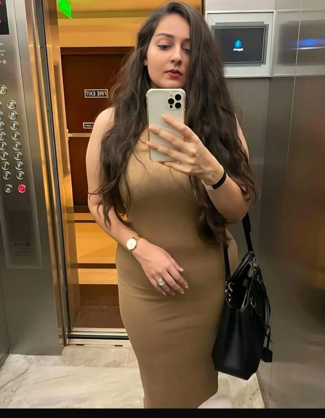 Dipti Incall & Outcall Available 24×7 – Indian escort in Cork — 2 / 5