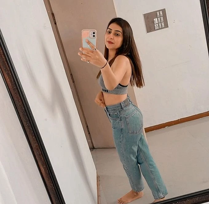 Sonia – Indian escort in Lucknow — 4 / 5