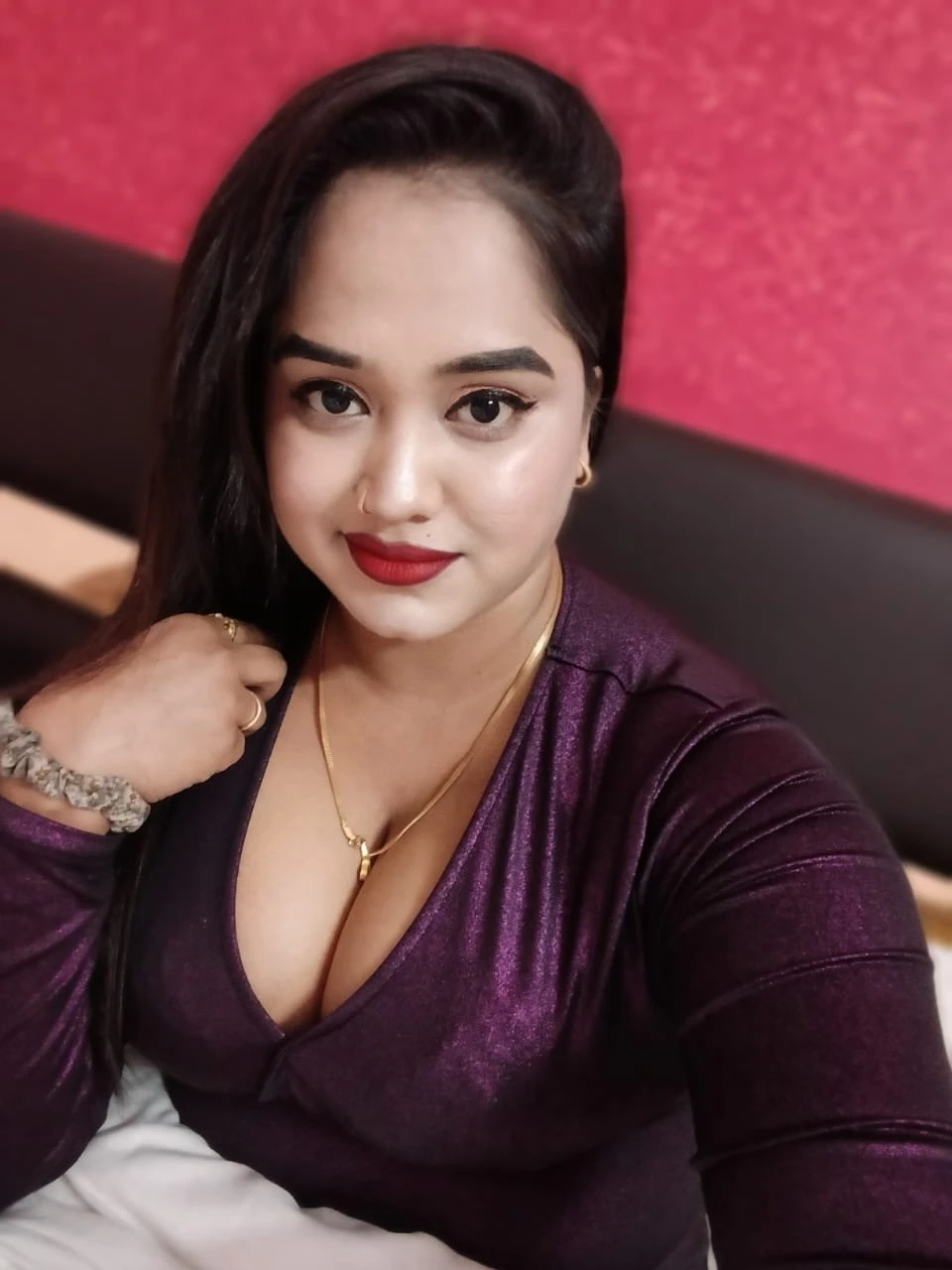 Ameesha Arora – Indian escort in New Delhi — 2 / 5