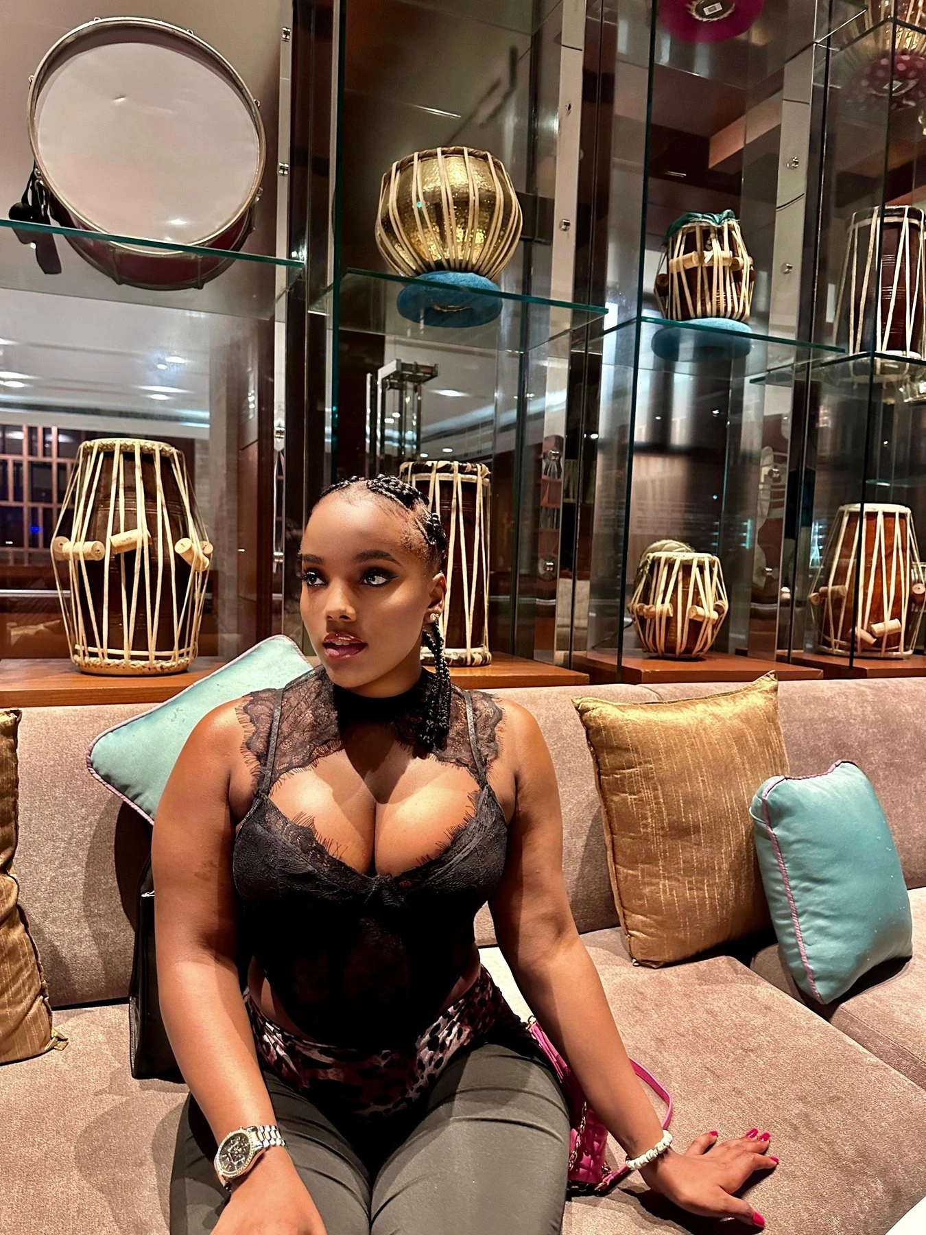 Juicy Pussy African Ashley 962//130/6351 – escort in Mumbai — 3 / 8