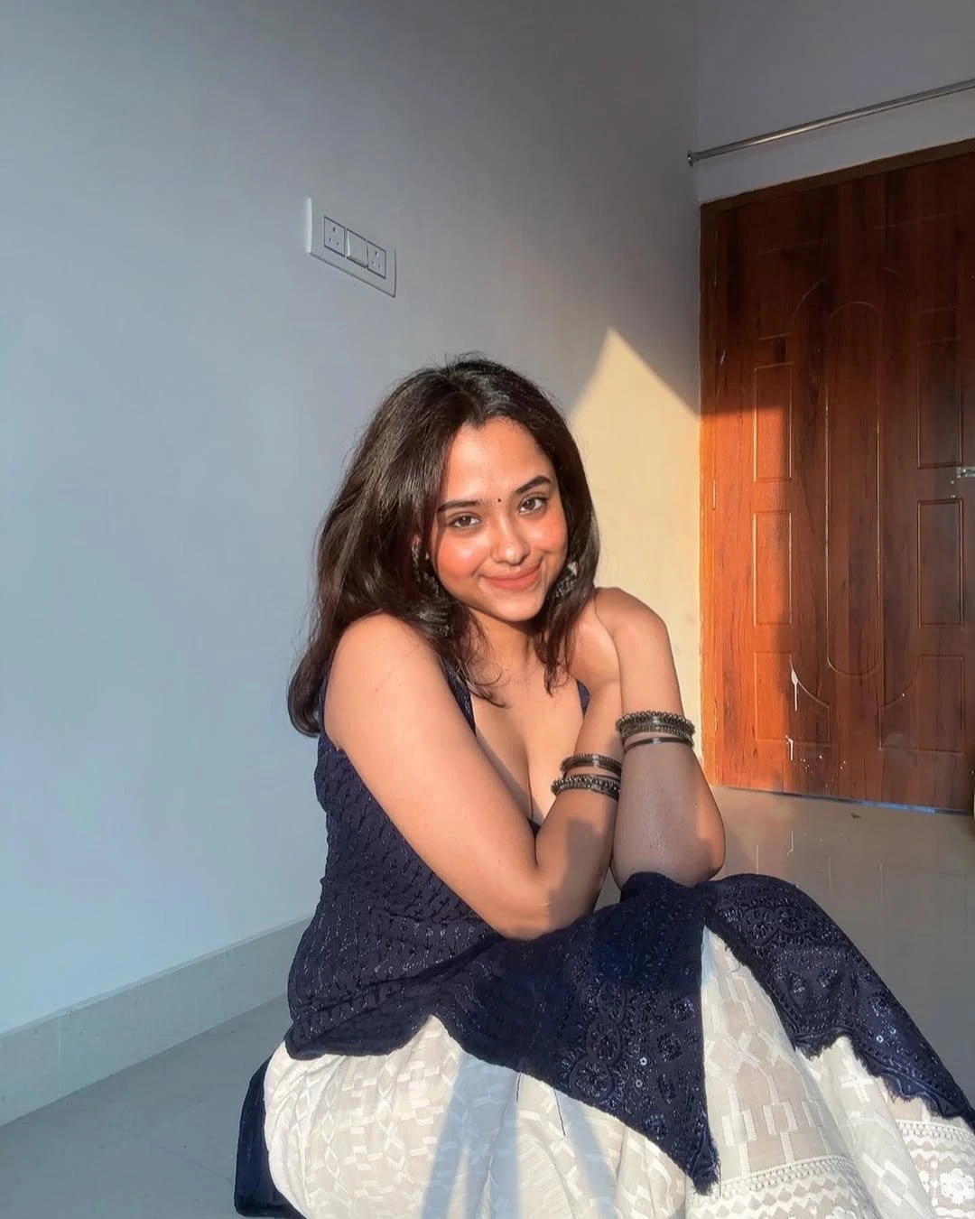 Apoorva – Indian escort in Hyderabad — 2 / 3