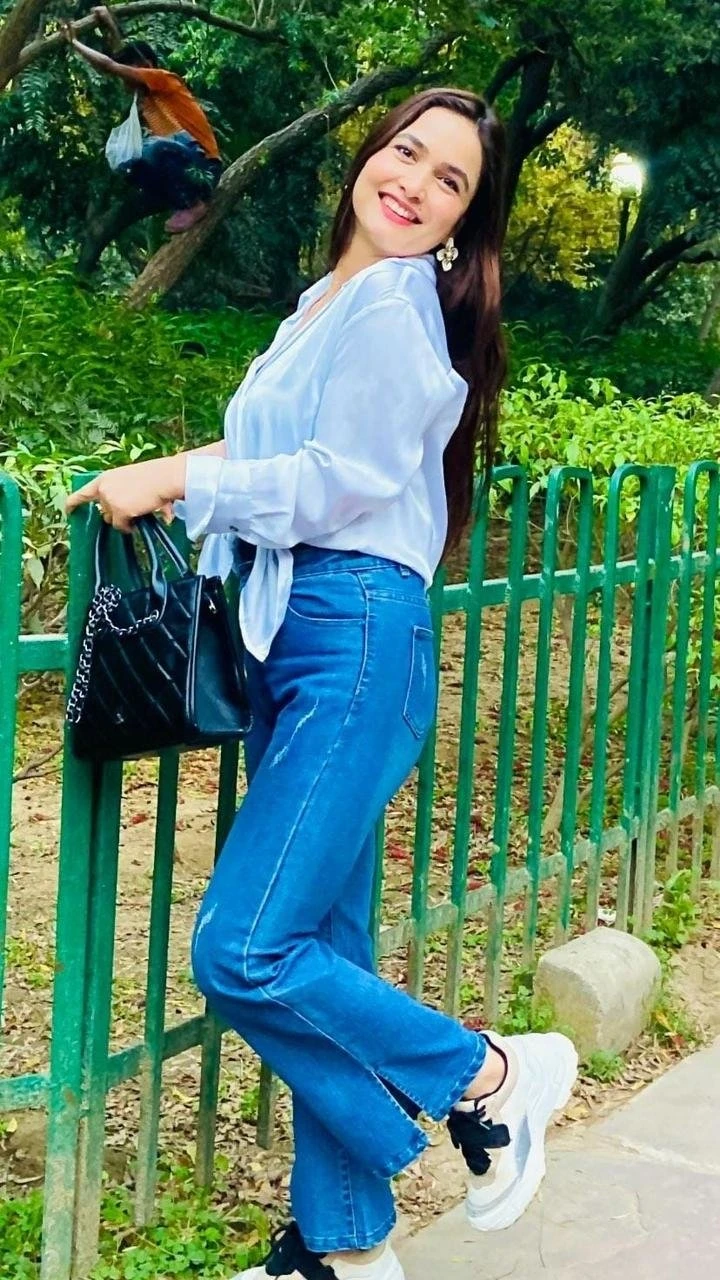 Aerocity High Level Pleasure and Romance – Indian escort in New Delhi — 2 / 5