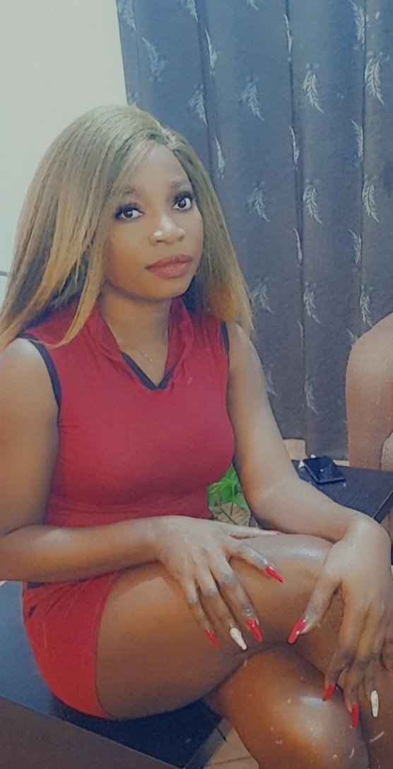 Lina – South African escort in Beirut — 4 / 5