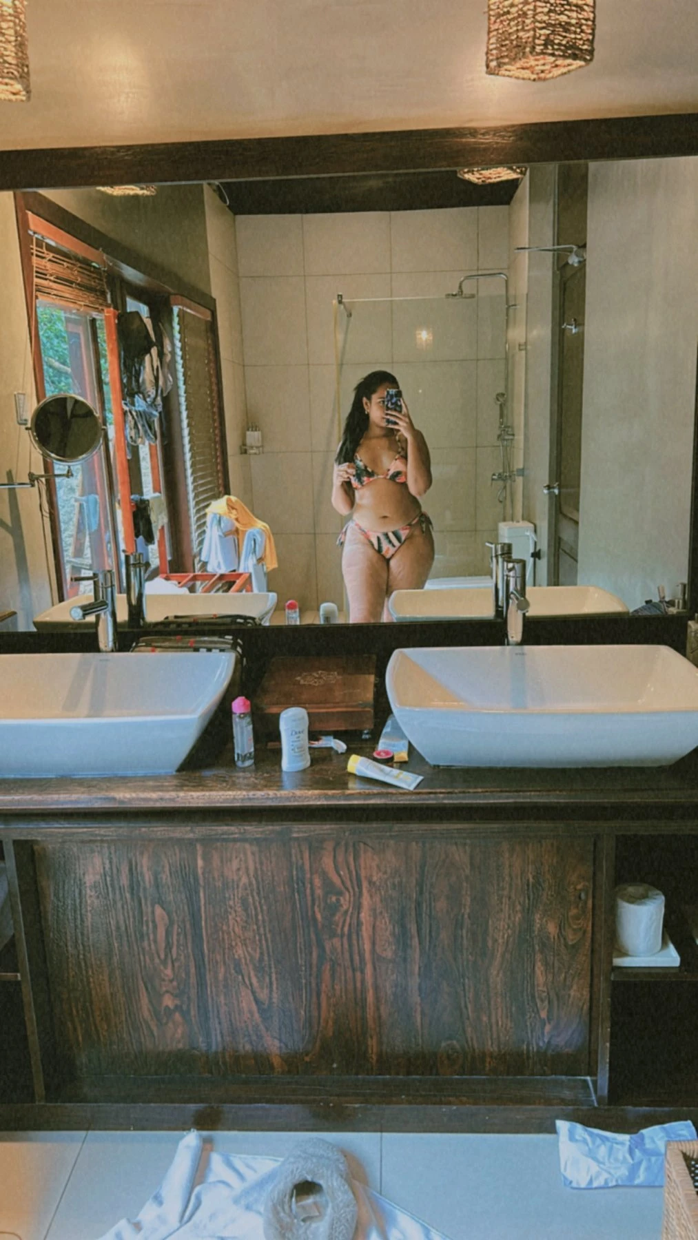 Newbie – Indian escort in Mumbai — 3 / 4