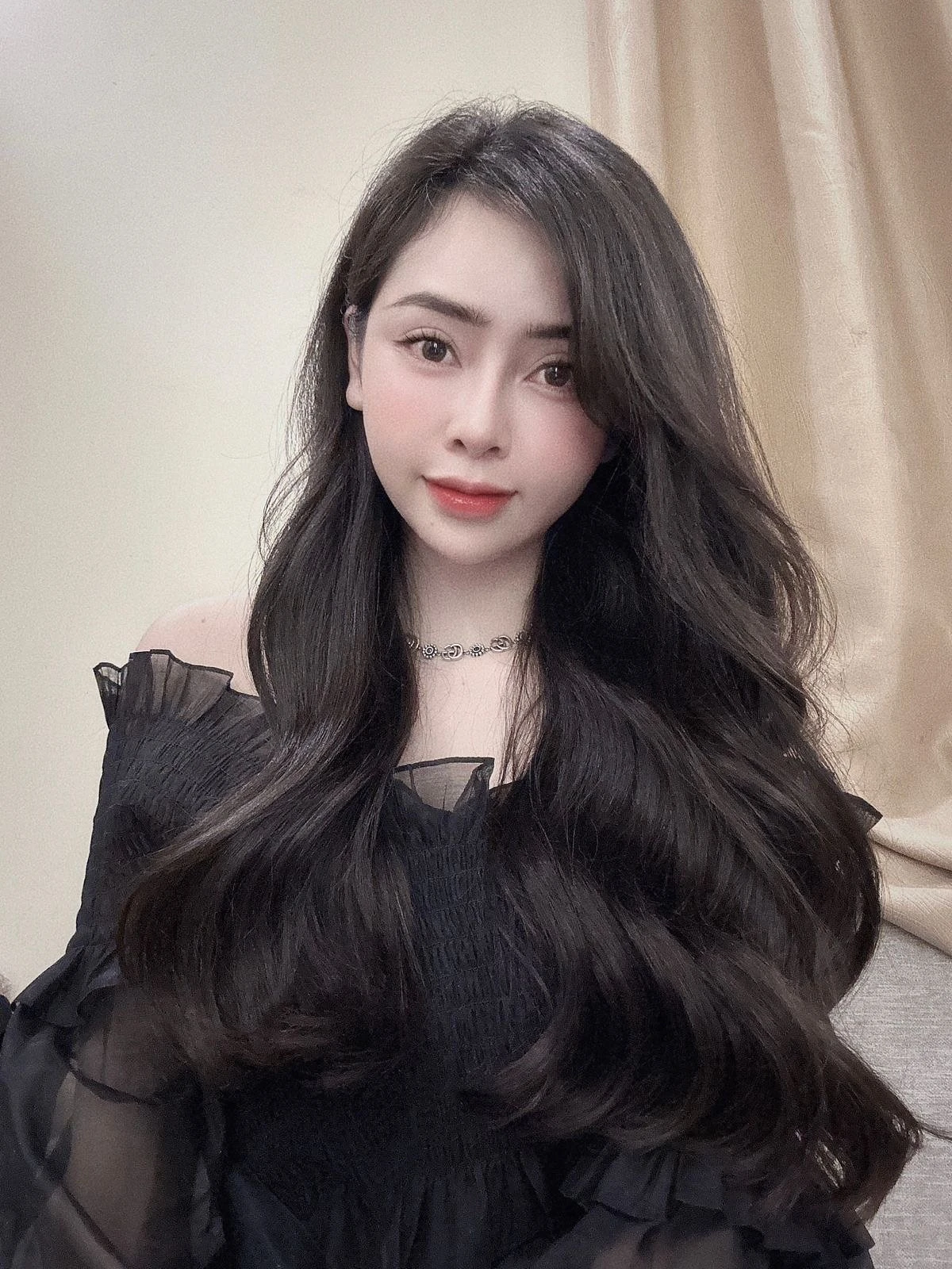 Nana – Cambodian escort in Kathmandu — 2 / 5
