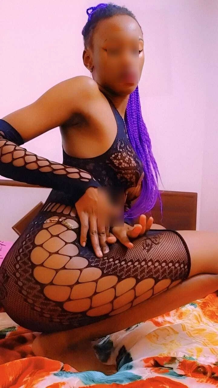 Tall & Petite African Beauty joy! – Tanzanian escort in New Delhi — 4 / 6