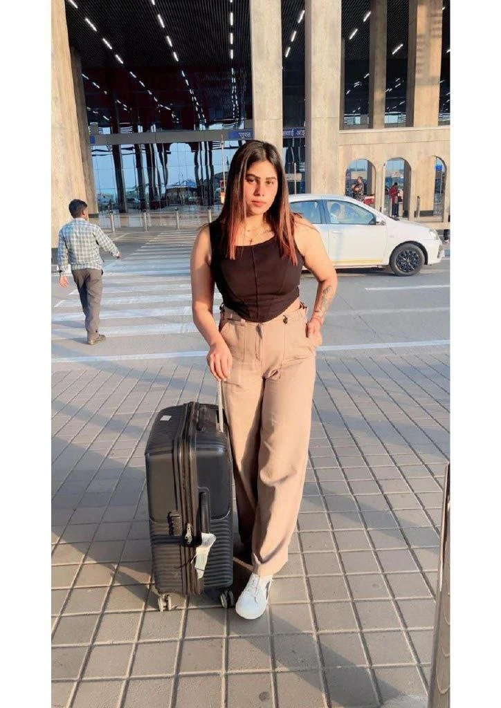 Noida High Profile Genuine Safe Secure – Indian escort in Noida — 4 / 5