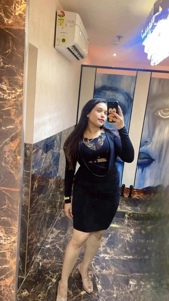 Janvi – Indian escort in Hyderabad — 4 / 5