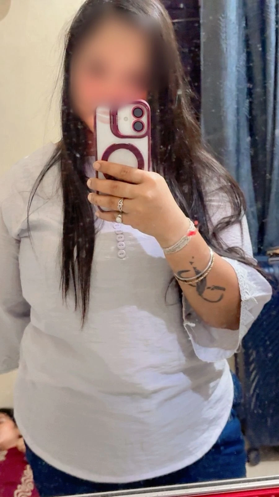 Riya Web Cam & Real Meet – Indian escort in Navi Mumbai — 2 / 5