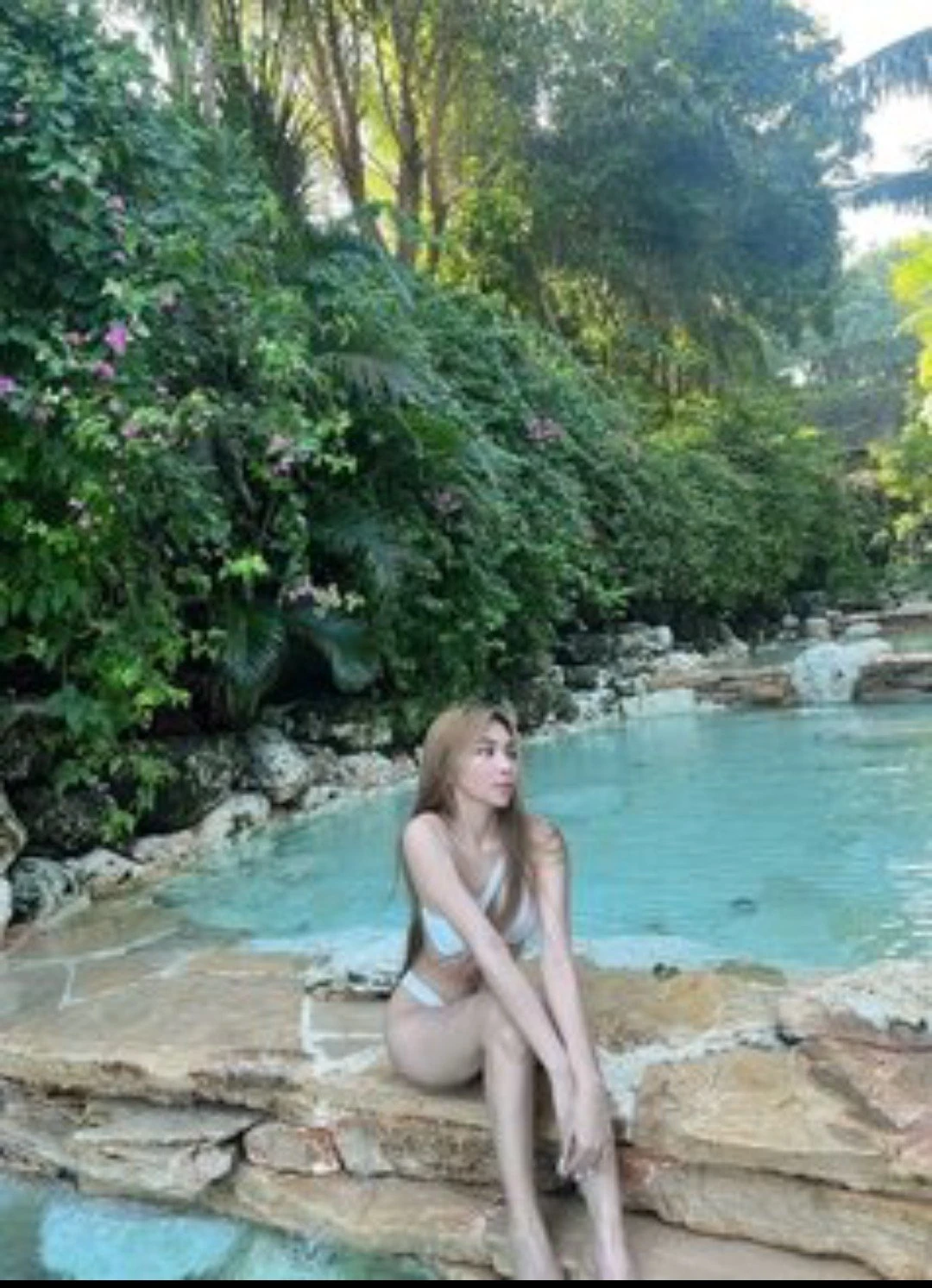 Jada – North Korean escort in Mumbai — 2 / 8