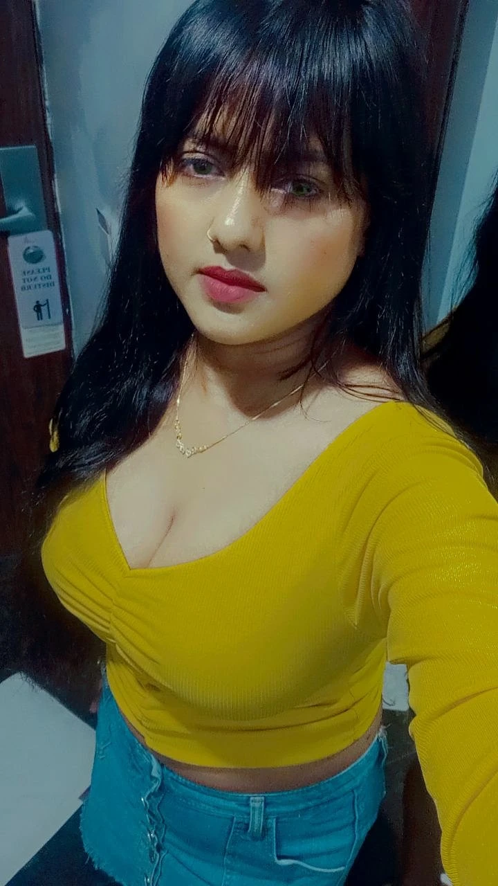 Surbhi (Meet & $Ex Chat and Cam $How) – Indian escort in Hyderabad, Escort, Hyderabad