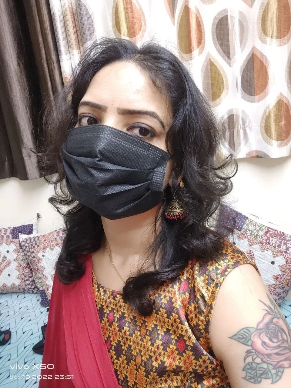 Neha – Indian escort in Pune — 1 / 2