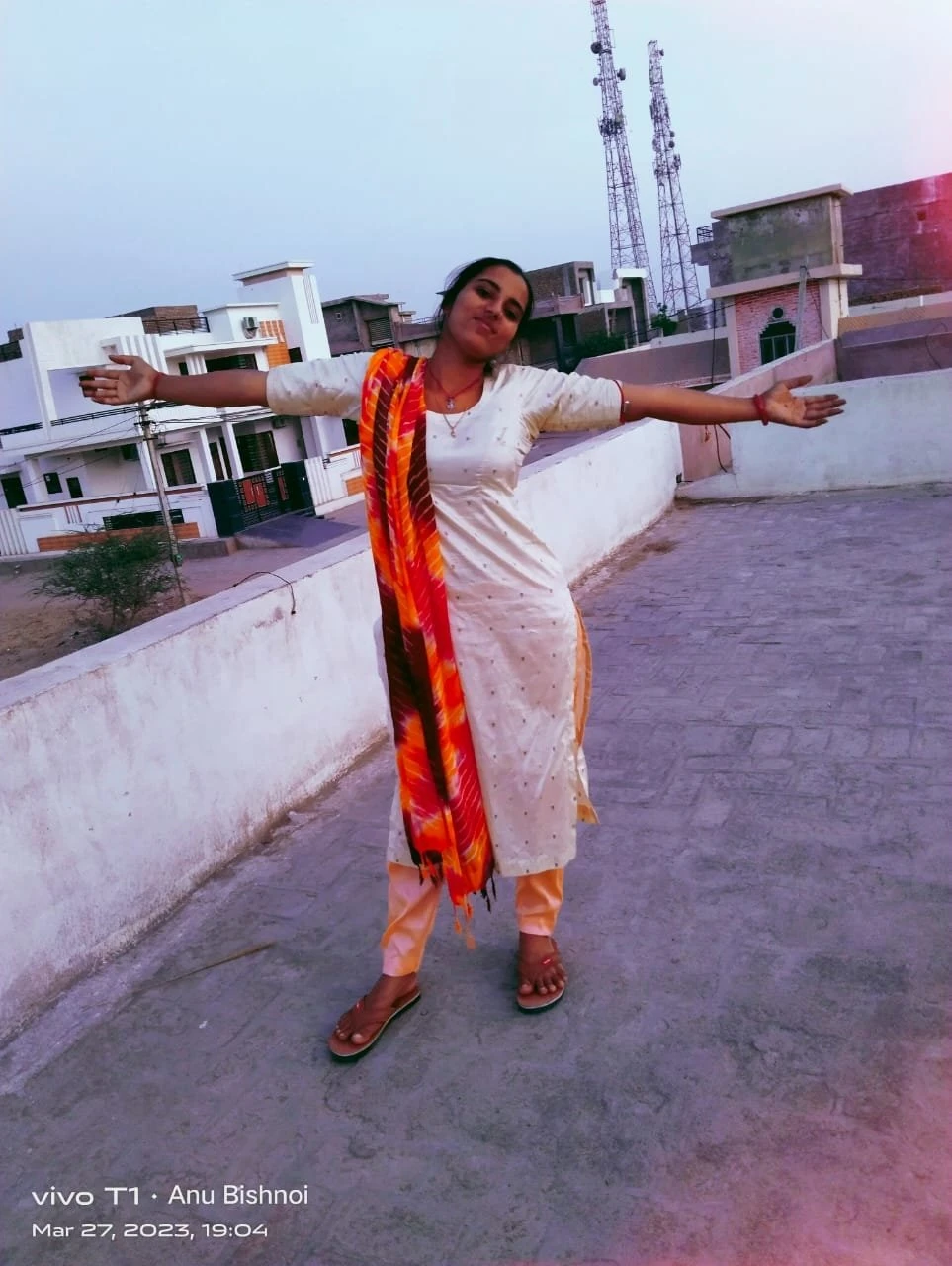Delhi Escort Service in Mahipalpur – Indian escort in New Delhi — 4 / 5