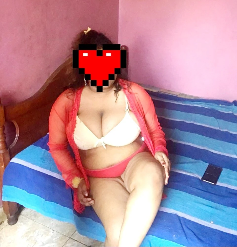 Chubby Girl Full Service & Cam Servi – Sri Lankan escort in Colombo — 2 / 8