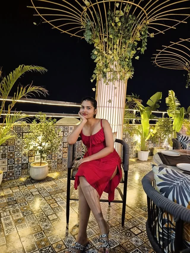 Avantika – Indian escort in Visakhapatnam — 5 / 7
