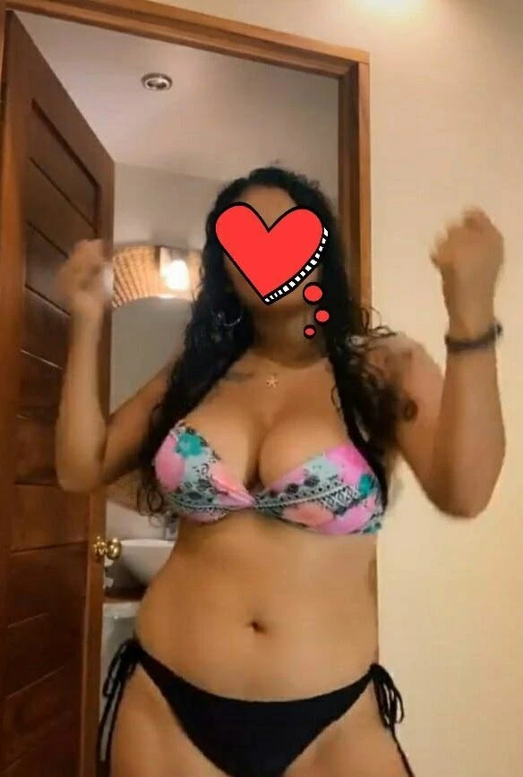 Mashi Cam – Sri Lankan adult performer in Colombo — 4 / 5