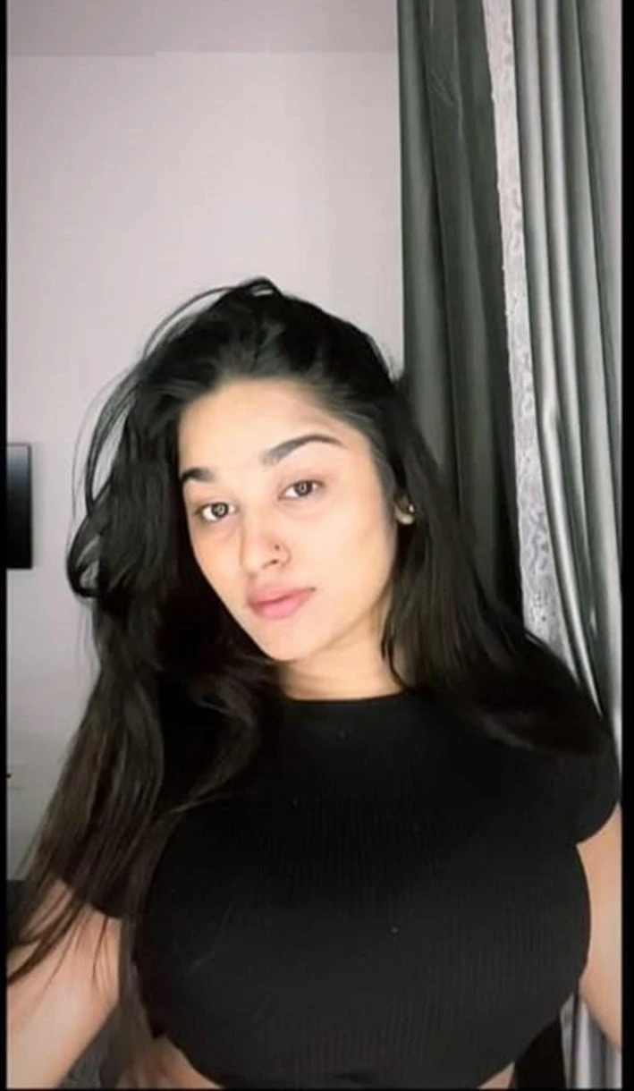 Anshul Independent Girl Incall Avalable – Indian escort in New Delhi — 2 / 5