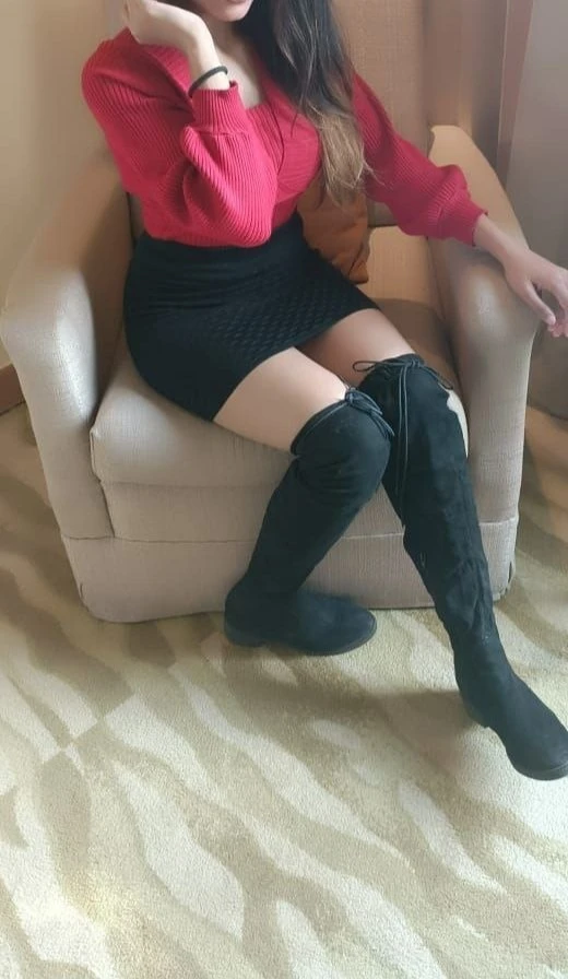 Riya – Indian escort in New Delhi — 3 / 6