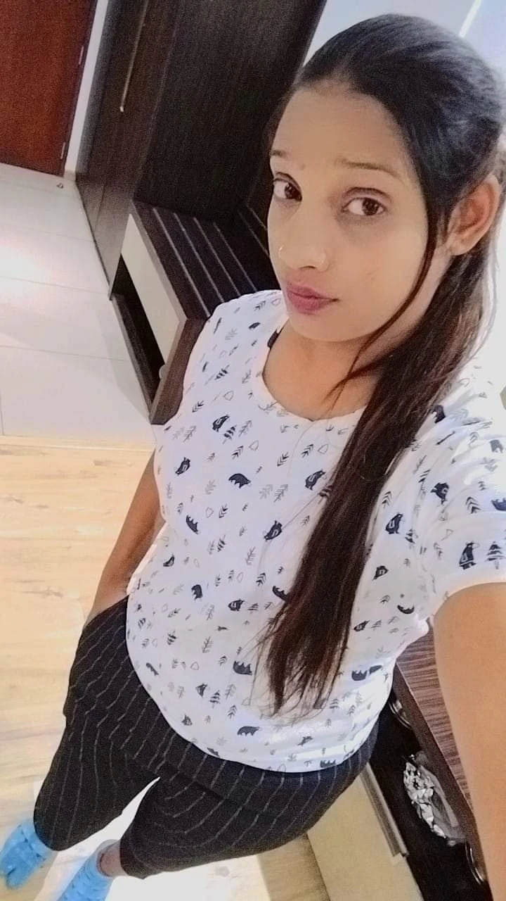 Ankita Patel – Indian escort in Pune — 1 / 5