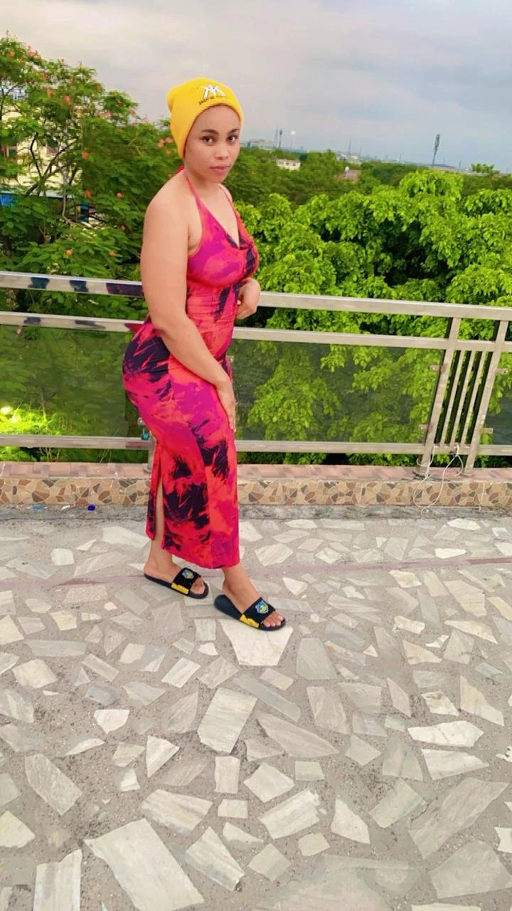 Sunshine – South African escort in Noida — 3 / 8
