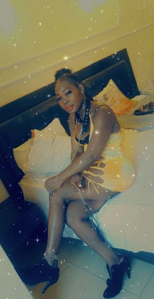 Suzanne – South African escort in Beirut — 4 / 5