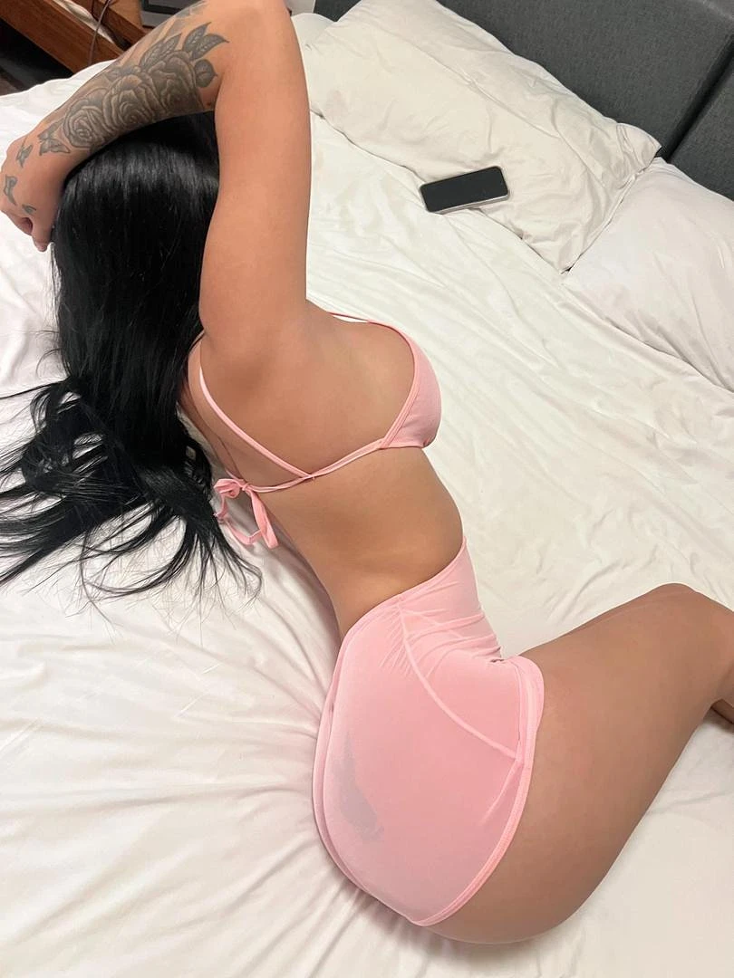 Angelina – Venezuelan escort in Beirut — 19 / 20
