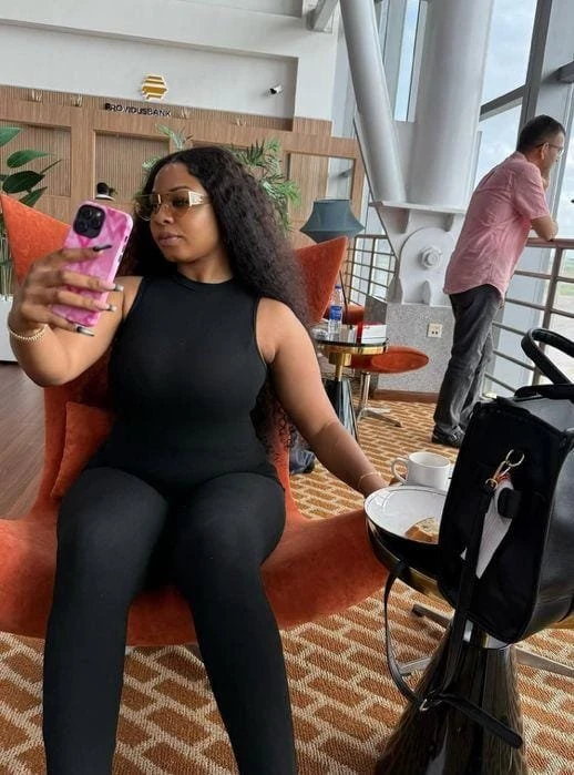Bella – Burkinabe escort in Erbil — 3 / 6
