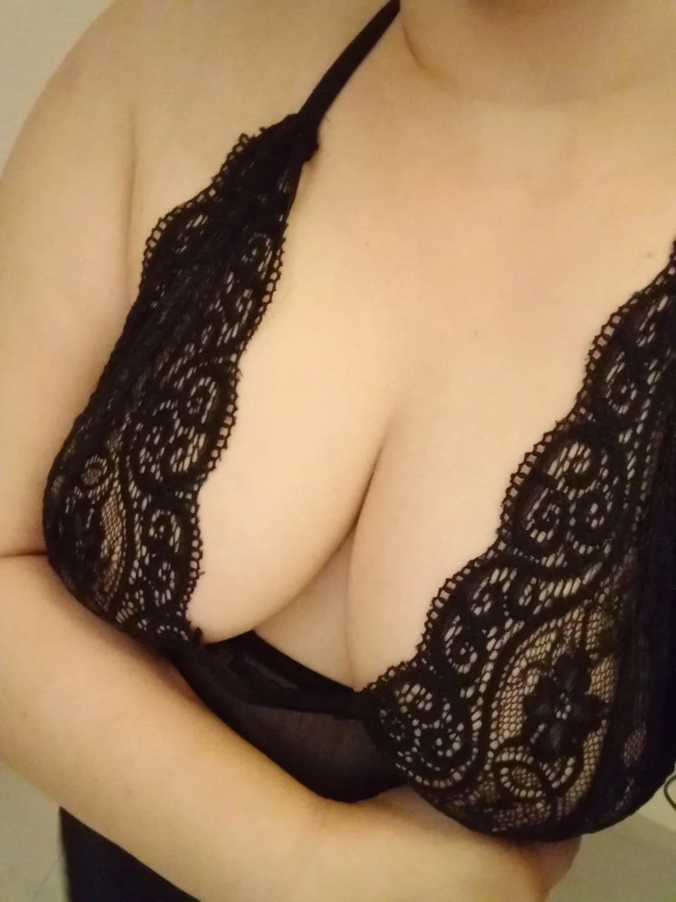 White Chick Chubby priyanshi Independent – Indian escort in Mumbai — 7 / 15