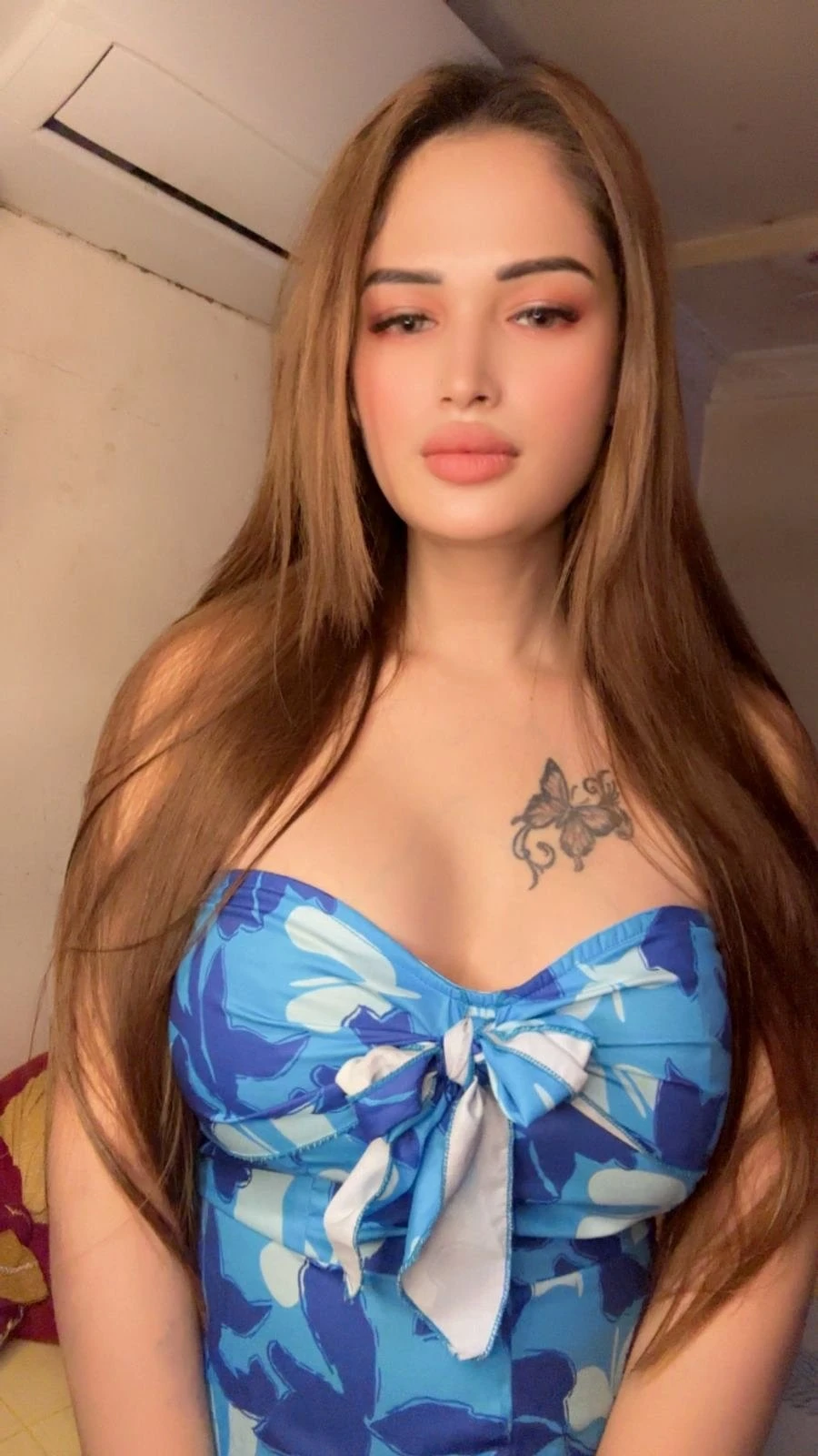 Manisha Here for You – Indian escort in Hyderabad — 2 / 7