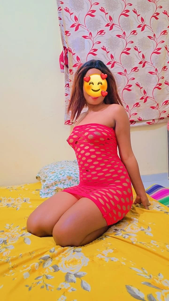 Juicy Jade Hot Chocolate Ass/Cum – South African escort in Pune — 9 / 10